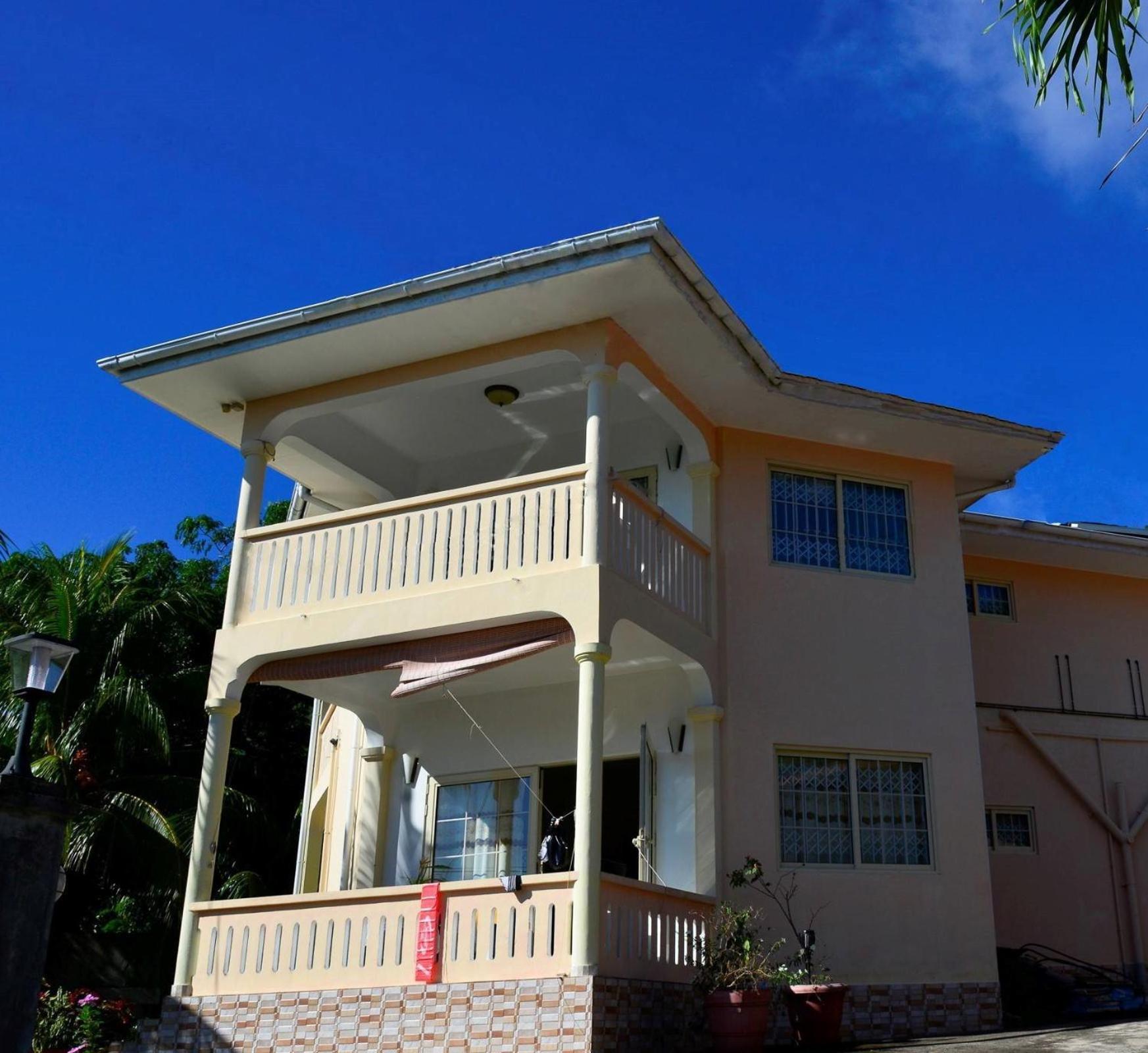 Korrine'S Cottage Horizon Beau Vallon  Exterior foto